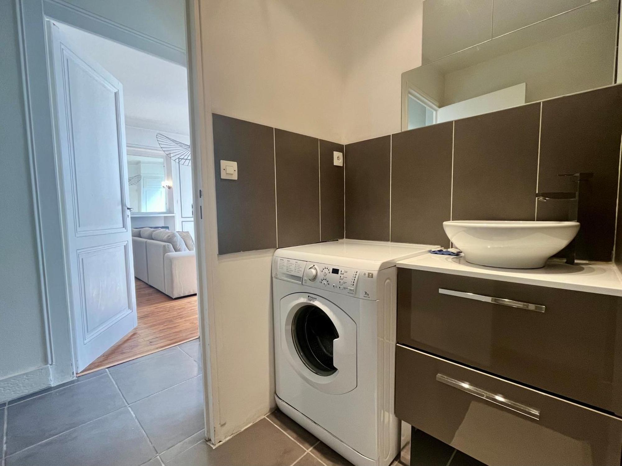Suite Lavany Lyon Luaran gambar
